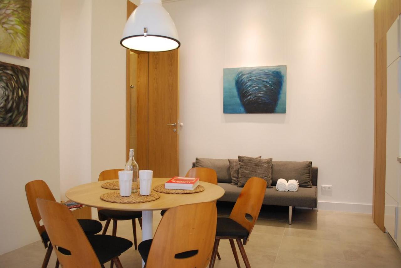 Stylish Studios Apartment In The City Center With Air Conditioning Budapest Ngoại thất bức ảnh